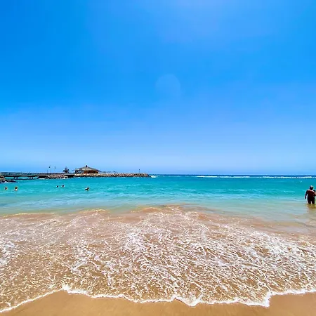 Madelia Антигуа